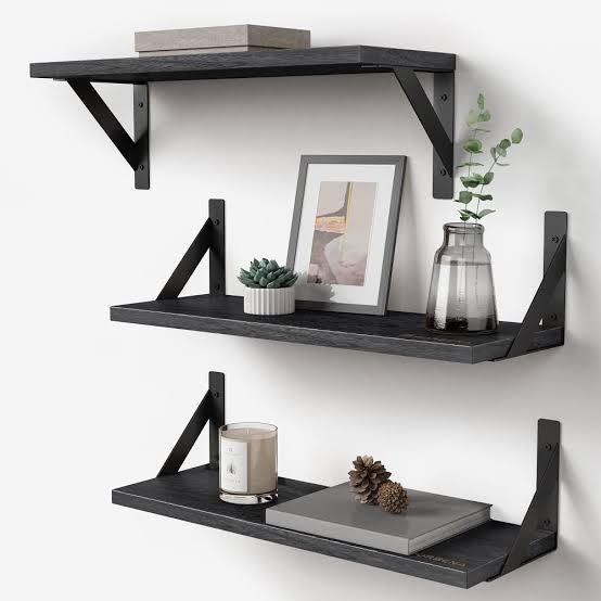 Floating Shelves: The Perfect Blend of Style and Functionality